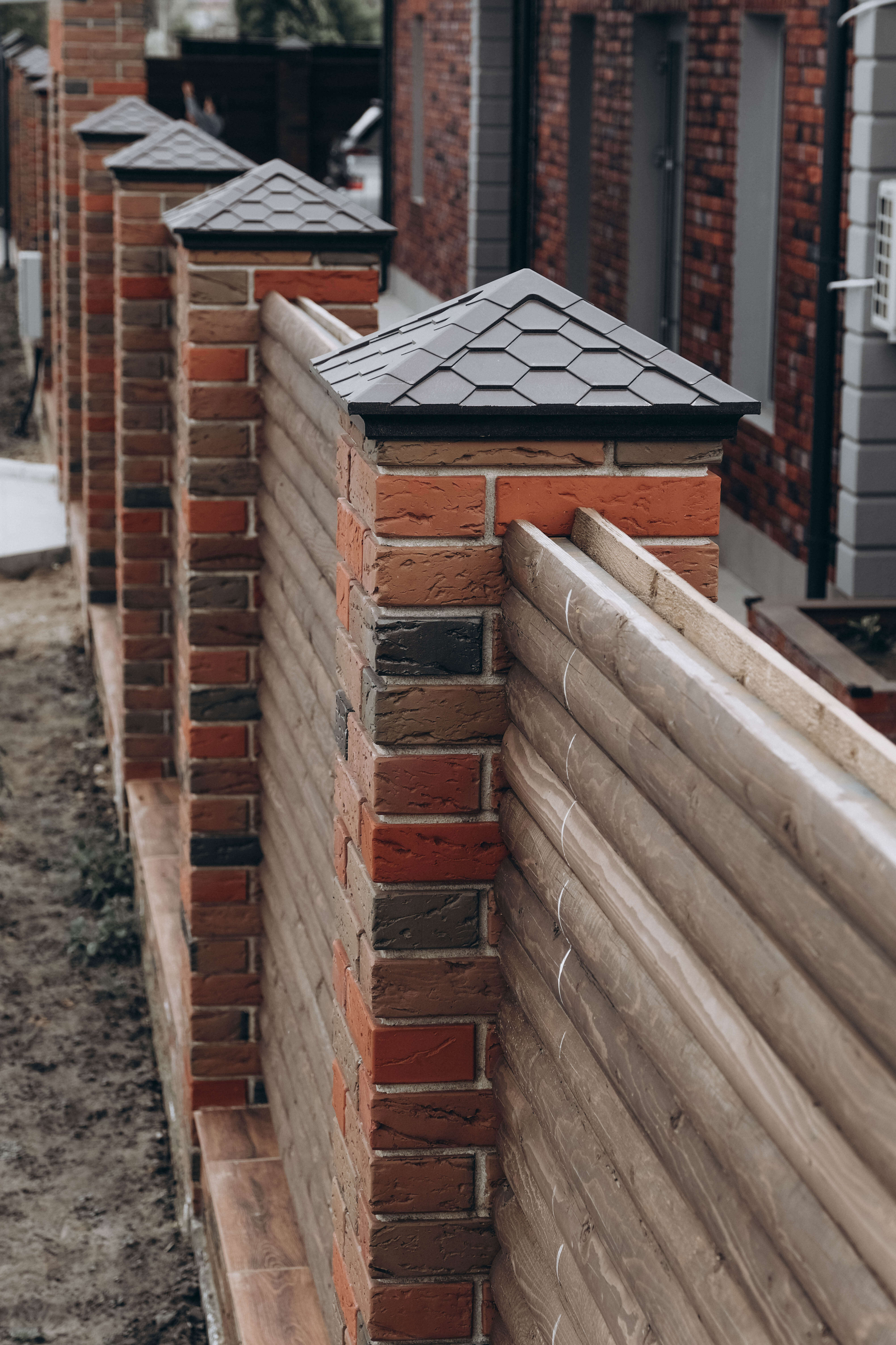 Колпак Zking Эверест Коричневый на столб 1.5х1.5 кирпича (390х390мм) в Старом Осколе фото