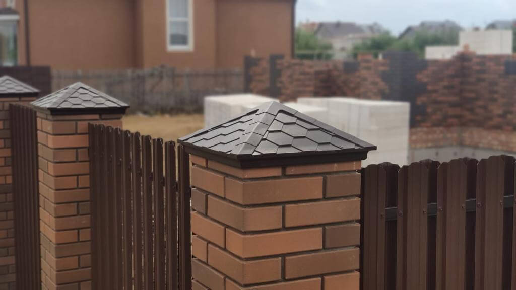 Колпак Zking Эверест Коричневый на столб 1.5х1.5 кирпича (390х390мм) в Старом Осколе фото