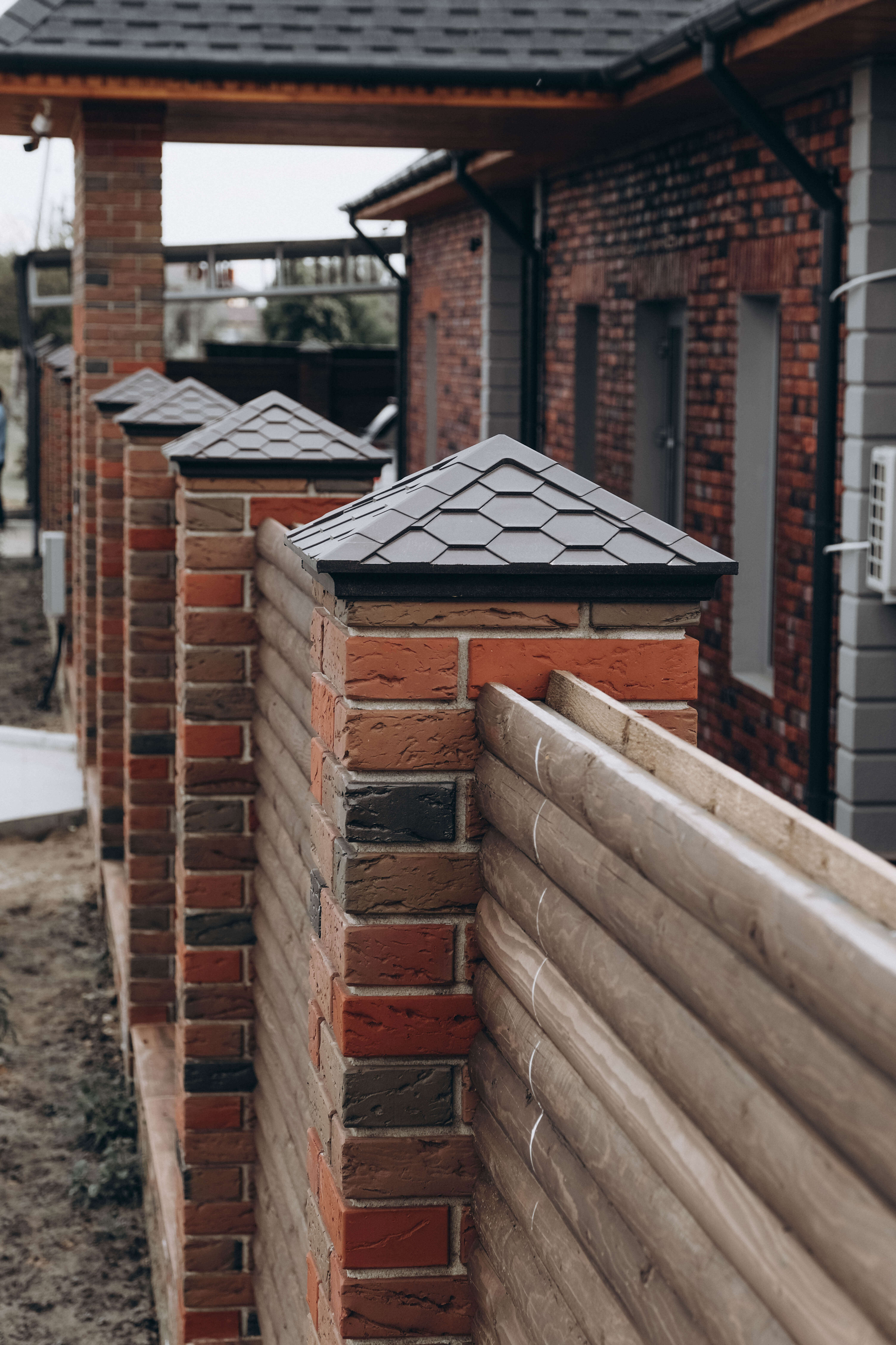 Колпак Zking Эверест Коричневый на столб 1.5х1.5 кирпича (390х390мм) в Старом Осколе фото